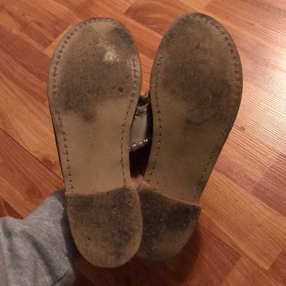 Jack Rogers - Picture 2 of 3